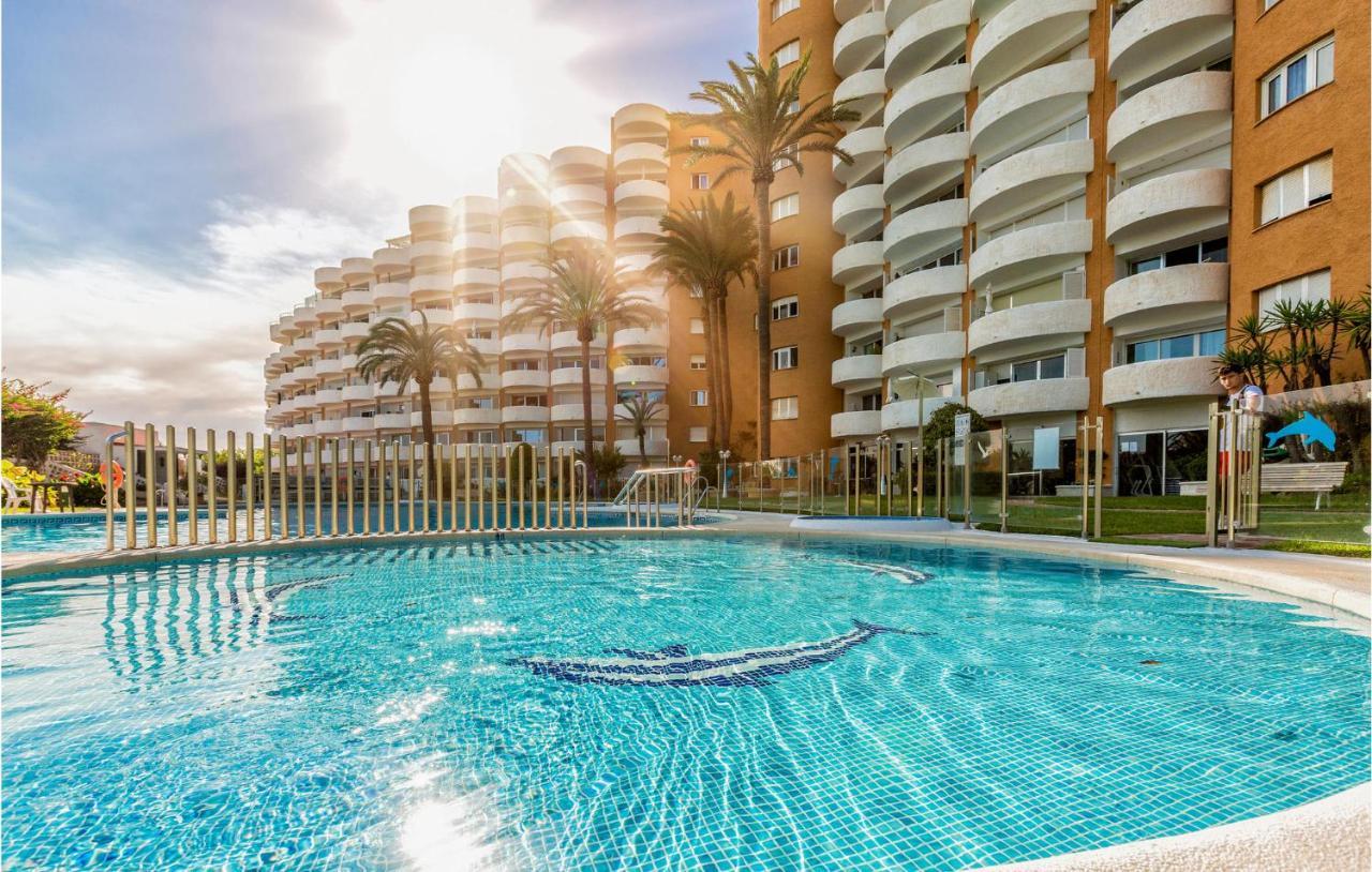 In With Outdoor Swimming Pool And Wifi Lejlighed Marbella